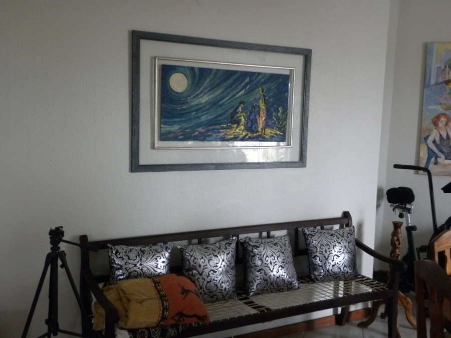 5 Bedroom Property for Sale in Wavecrest Eastern Cape